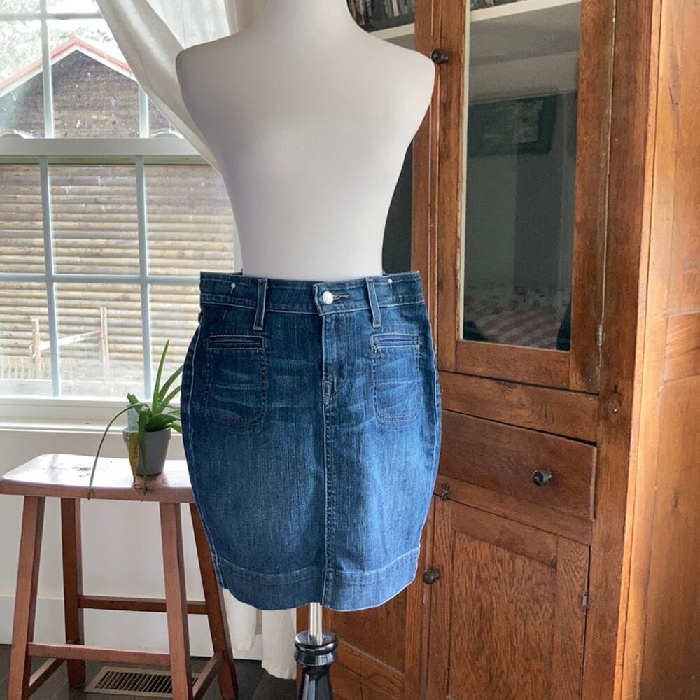 Levi Dark Wash Blue Jean Pencil Skirt, Size 6